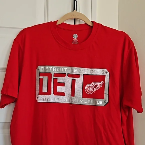 NHL DETROIT RED WINGS TEE SHIRT - Picture 1 of 5